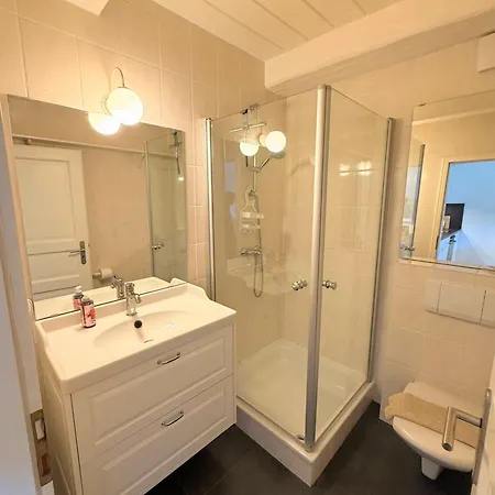 Timmenhus - An Der Ostsee * Timmendorfer Strand